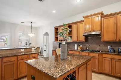 11902 Eden Creek Drive, Pearland, TX 77584 - Photo 18