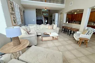 317 Marina Oaks Ct, Kemah, TX 77565 - Photo 8