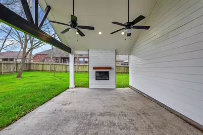 12744 Point Aquarius Boulevard, Willis, TX 77318 - Photo 36