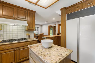 5618 Braxtonshire Court, Houston, TX 77069 - Photo 16