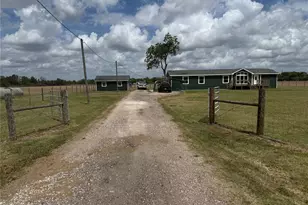 1841 County Rd 382, Rosharon, TX 77583 - Photo 1