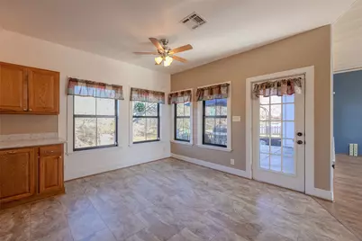 2701 Bluebonnet Boulevard, Brenham, TX 77833 - Photo 8