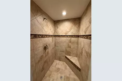 2025 Avenue N 1/2, Galveston, TX 77550 - Photo 8