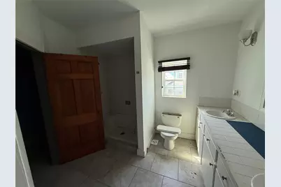 2025 Avenue N 1/2, Galveston, TX 77550 - Photo 22