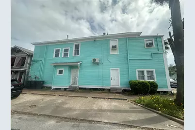 2025 Avenue N 1/2, Galveston, TX 77550 - Photo 26