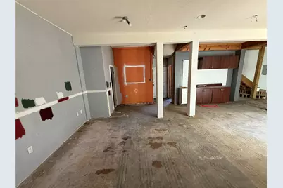2025 Avenue N 1/2, Galveston, TX 77550 - Photo 12