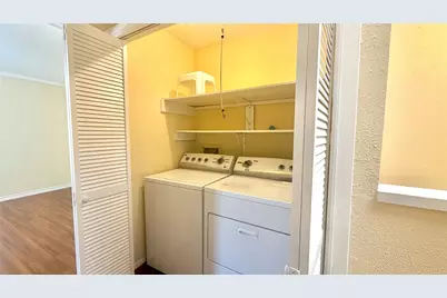 11710 Southlake Drive #16, Houston, TX 77077 - Photo 20