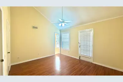 11710 Southlake Drive #16, Houston, TX 77077 - Photo 30