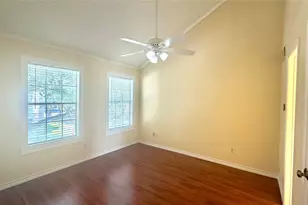 11710 Southlake Dr, Houston, TX 77077 - Photo 24