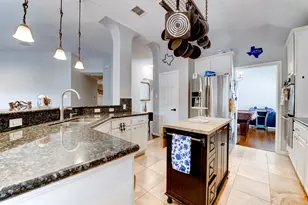 15210 Vista Heights Dr, Cypress, TX 77433 - Photo 4