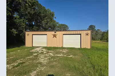 136 County Road 2312, Dayton, TX 77535 - Photo 18