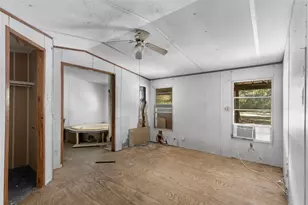 750 County Rd 6471, Dayton, TX 77535 - Photo 20
