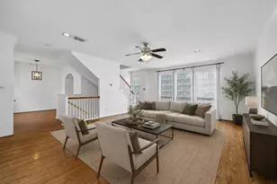 834 Cohn St, Houston, TX 77007 - Photo 2