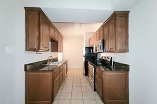 2255 Braeswood Park, Houston, TX 77030 - Photo 14