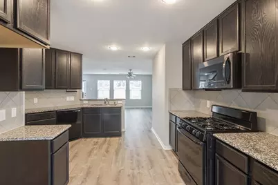 943 Steel Blue Drive, Houston, TX 77073 - Photo 10