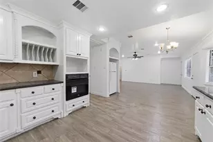 11311 Hazen St, Houston, TX 77072 - Photo 12