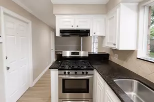 4318 Brookston St, Houston, TX 77045 - Photo 8