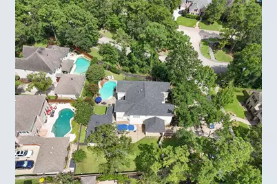 2806 Hazy Hillside Court, Kingwood, TX 77345 - Photo 2