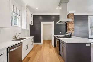 1910 Ave M 1/2, Galveston, TX 77550 - Photo 12