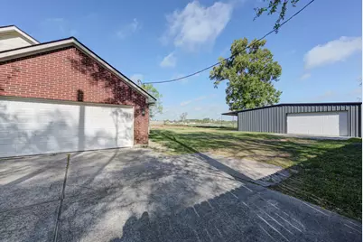 1016 Chateau Woods Parkway Drive, Conroe, TX 77385 - Photo 6
