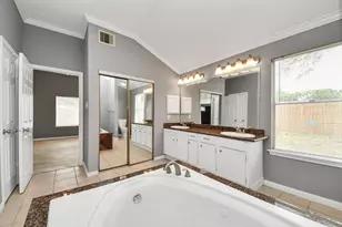 6823 Drewlaine Fields Ln, Katy, TX 77449 - Photo 22