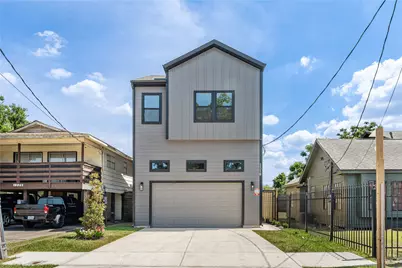 1318 E 32nd 1/2 Street, Houston, TX 77022 - Photo 2