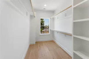 1318 E 32nd 1/2 St, Houston, TX 77022 - Photo 28