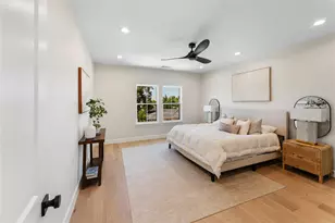 1318 E 32nd 1/2 St, Houston, TX 77022 - Photo 20