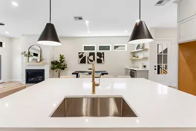 1318 E 32nd 1/2 Street, Houston, TX 77022 - Photo 12