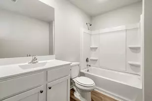 8310 Sunberry Shadow Dr, Houston, TX 77016 - Photo 8