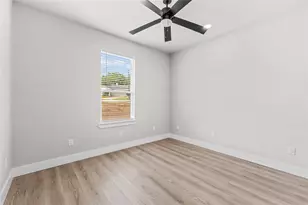 2318 Progress Dr, Brenham, TX 77833 - Photo 20