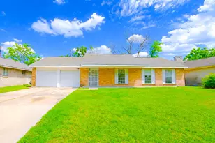 10930 W Bellfort Ave, Houston, TX 77099 - Photo 4