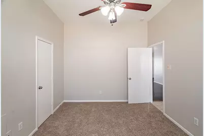 6410 Tabana Drive, Katy, TX 77449 - Photo 14