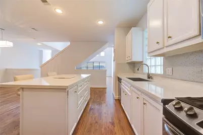 650 Westcross Street #83, Houston, TX 77018 - Photo 26