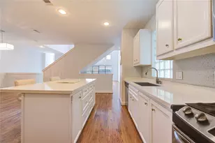 650 Westcross St, Houston, TX 77018 - Photo 26
