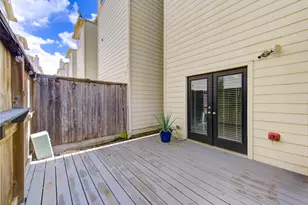 650 Westcross St, Houston, TX 77018 - Photo 14