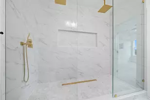 4749 Wilmington St, Houston, TX 77033 - Photo 20