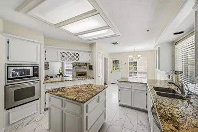 3926 Felicia Drive, Sugar Land, TX 77479 - Photo 18