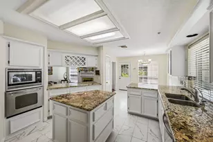3926 Felicia Dr, Sugar Land, TX 77479 - Photo 18