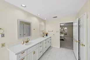 3926 Felicia Dr, Sugar Land, TX 77479 - Photo 24