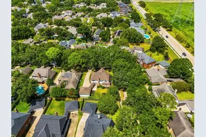 3926 Felicia Drive, Sugar Land, TX 77479 - Photo 44