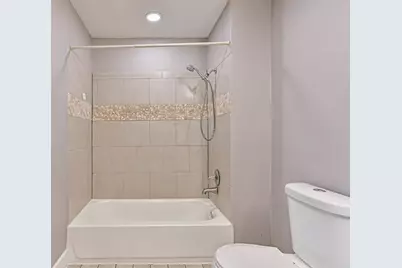 2914 Avenue K, Galveston, TX 77550 - Photo 22