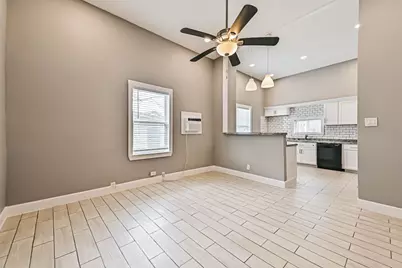 2914 Avenue K, Galveston, TX 77550 - Photo 14