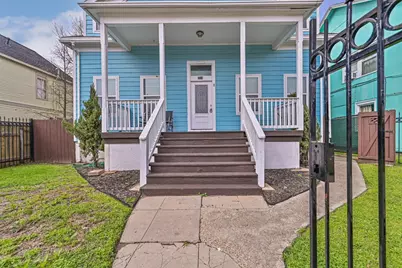 2914 Avenue K, Galveston, TX 77550 - Photo 1
