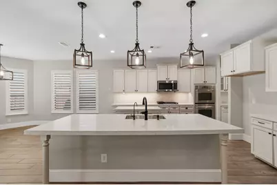 155 W Wading Pond Circle, Tomball, TX 77375 - Photo 10
