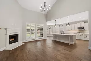 155 West Wading Pond Circle, Tomball, TX 77375 - Photo 18