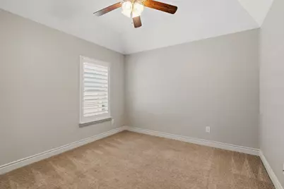 155 W Wading Pond Circle, Tomball, TX 77375 - Photo 30