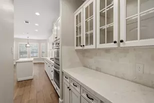 155 West Wading Pond Circle, Tomball, TX 77375 - Photo 8