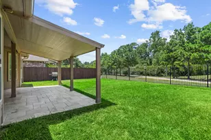 155 West Wading Pond Circle, Tomball, TX 77375 - Photo 40
