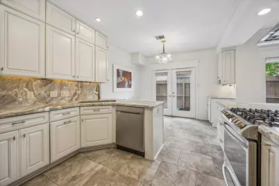 1112 Nantucket Drive #A, Houston, TX 77057 - Photo 12